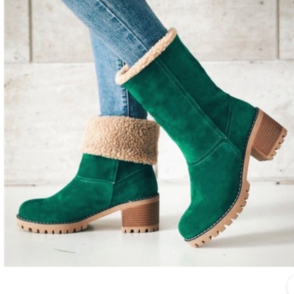 Chunky Heeled Suede Kelly Green Chelsea Winter Boots Size. 41 - Picture 8 of 9